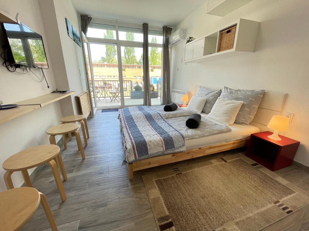 Albert Apartman Балатонберень Экстерьер фото